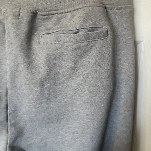 Banana Republic French Terry Jogger - Picture 6 of 8